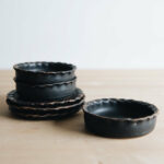 ceramic-scalloped-dishes-dark4