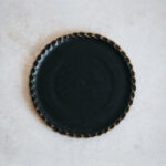 ceramic-scalloped-plate-small-dark2