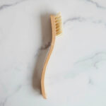 ergonomic-wooden-dish-brushes