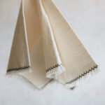 striped-dinner-napkins_b287da06-750a-409b-88b3-c04e7ac25c4c