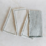 striped-dinner-napkins_b287da06-750a-409b-88b3-c04e7ac25c4c