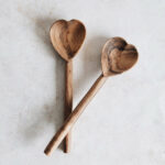 wooden-heart-spoons_f064c575-e558-4db4-874b-3e477732beba